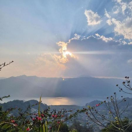 Villa Into The Wild Pokhara Kāskī Exterior foto