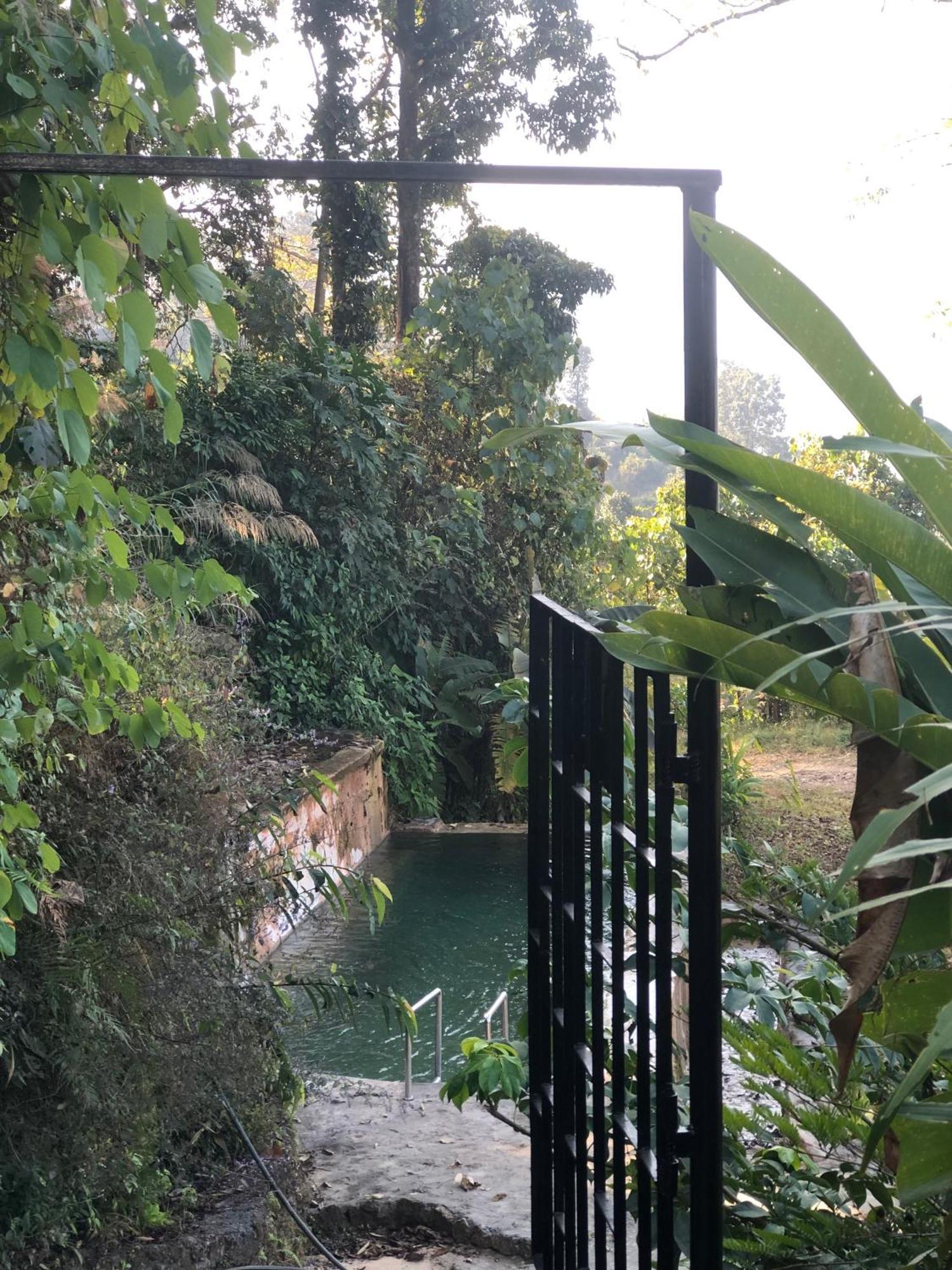 Villa Into The Wild Pokhara Kāskī Exterior foto